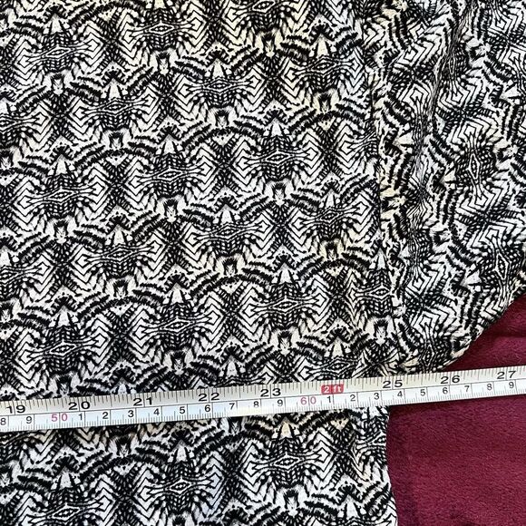 Max Studio Womens Black White Tribal Print Open Kimono Top Size Large Flowy - Picture 8 of 9